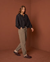 Indi & Cold Embroidered Gauze Raglan Shirt Black